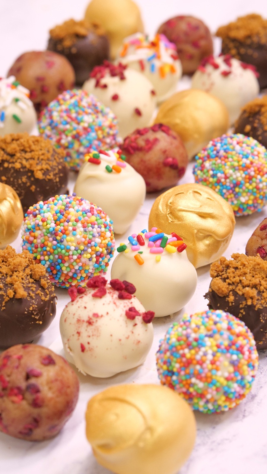 Cake Truffles, Cake Balls, Cake Pops!