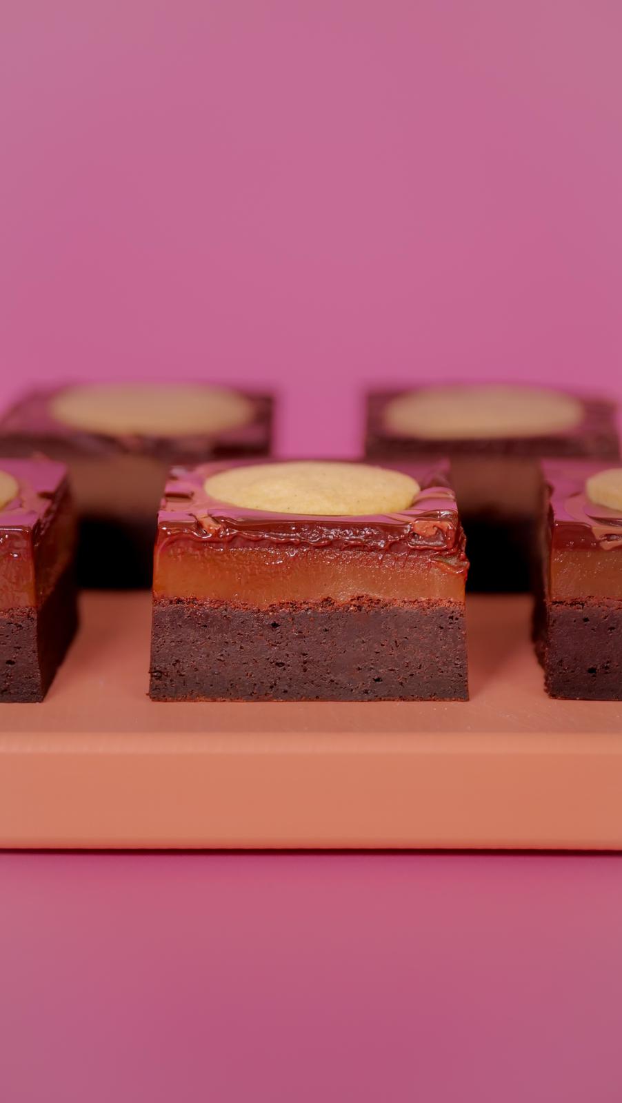 INDULGENT Upside Down Millionaires Shortbread Brownie 🤤