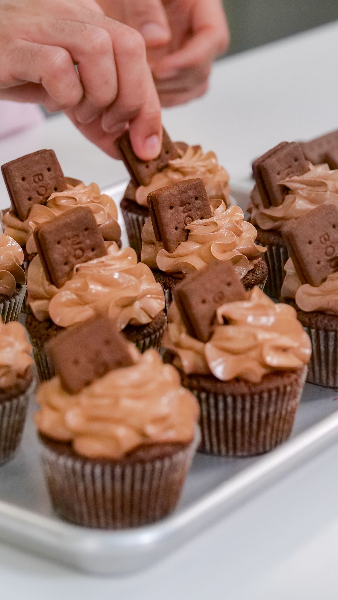Are they the best biscuit in the tin? Let's find out! Bourbon Biscuit Cupcakes